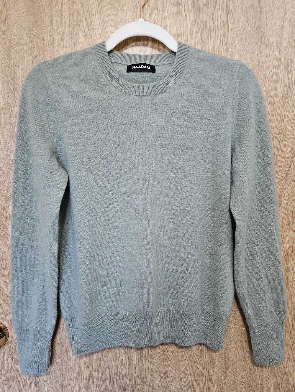 Naadam 100% Cashmere Gorgeous Green Crewneck Sweater Size Small